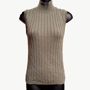 Banana Republic | Ribbed Knit Tank Top - Gray Size XS